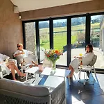 Cha Cha De Loup Luxe - Vakantiewoning 4* Rendeux