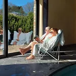 Cha Cha De Loup Luxe - Vakantiewoning Panzió