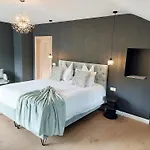 Bed and Breakfast Cha Cha De Loup Luxe - Vakantiewoning Rendeux