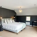 Panzió Cha Cha De Loup Luxe - Vakantiewoning