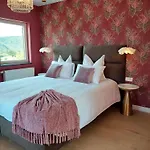 Panzió Cha Cha De Loup Luxe - Vakantiewoning Rendeux
