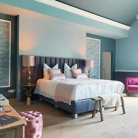 Cha Cha De Loup-b&b-vakantiewoning Met Verwarmd Binnenzwembad En Groot Zonneterras In De Ardennen Bed and Breakfast Rendeux