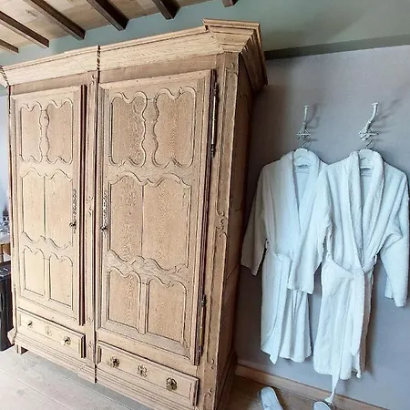 Cha Cha De Loup-b&b-vakantiewoning Met Verwarmd Binnenzwembad En Groot Zonneterras In De Ardennen Rendeux