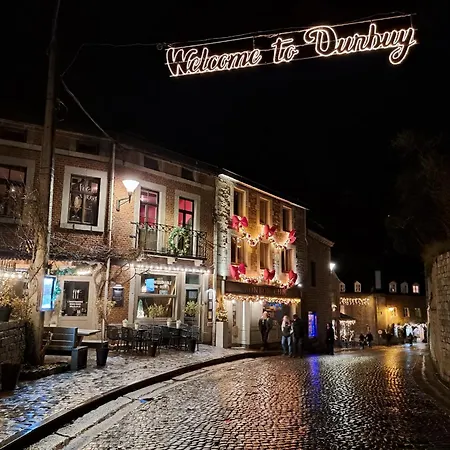 Cha Cha De Loup-b&b-vakantiewoning Met Verwarmd Binnenzwembad En Groot Zonneterras In De Ardennen