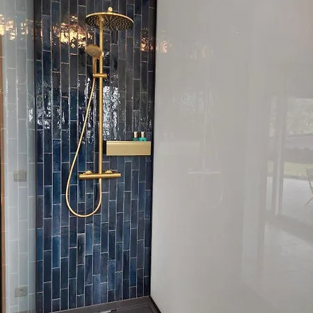 ベッド・アンド・ブレックファスト Cha Cha De Loup Luxe - Vakantiewoning ロンドゥー