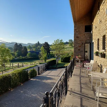 Cha Cha De Loup Luxe - Vakantiewoning Bed & Breakfast Rendeux