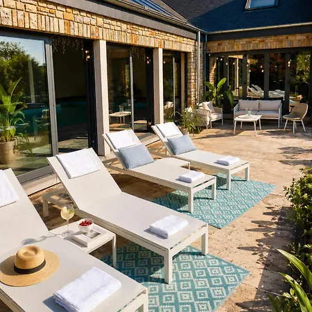 Cha Cha De Loup-b&b-vakantiewoning Met Verwarmd Binnenzwembad En Groot Zonneterras In De Ardennen Bed and Breakfast 4*