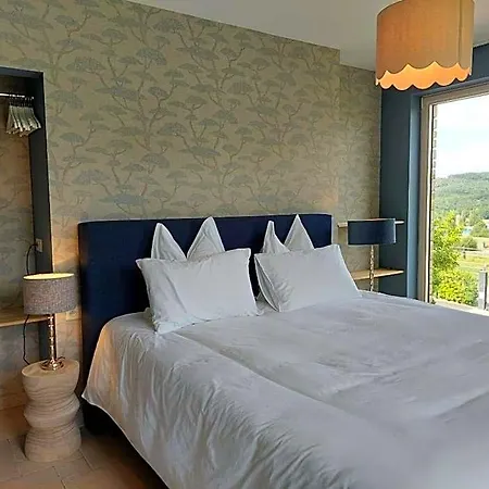 Cha Cha De Loup-b&b-vakantiewoning Met Verwarmd Binnenzwembad En Groot Zonneterras In De Ardennen 住宿加早餐酒店 伦德科斯