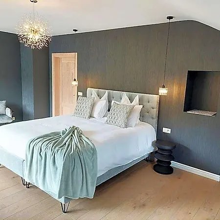 Cha Cha De Loup-b&b-vakantiewoning Met Verwarmd Binnenzwembad En Groot Zonneterras In De Ardennen 住宿加早餐酒店 4*